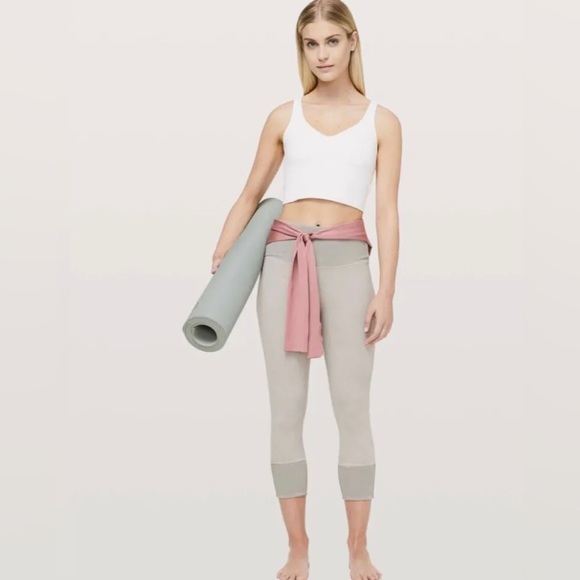 Lulu🍋 Leggings - Picture 3 of 5